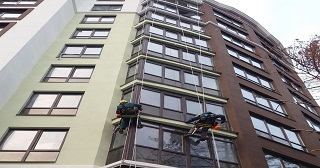 Установка крыши на балкон Ступино цена от 1055 руб. м/2.